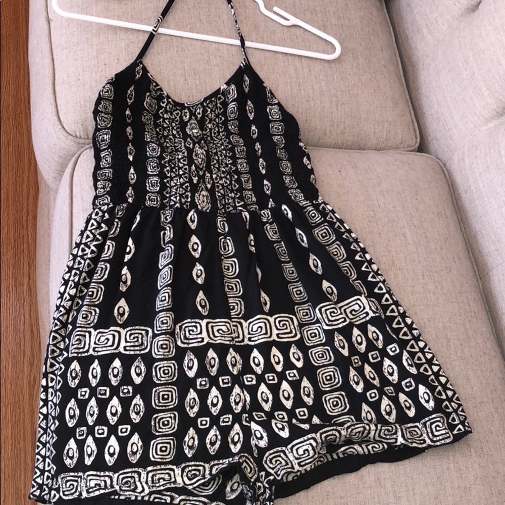Pattern Romper